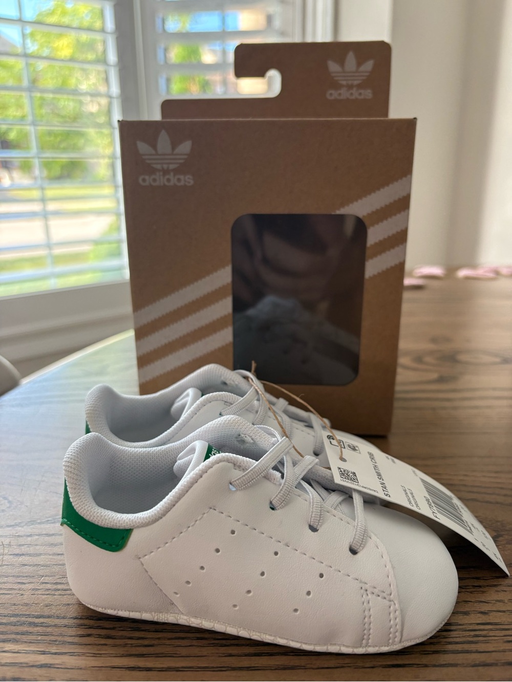 adidas Stan Smith Crib Kids White & Green Sneaker size 4 - Picture 2 of 6